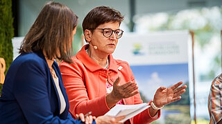 Liselotte Unseld auf der KNK-Eröffnungsfeier