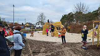 Die Eröffnungsfeier des Kletterparks in Falkenberg