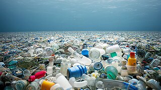Plastikmüll am Meeresgrund