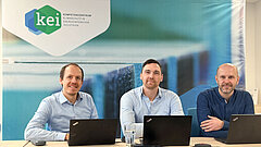 Dr. Erik Troschke, Dr. Pascal Freund und Robert Dünnwald (v. l.) stellen das Förderprogramm und den Prozess der Skizzenerstellung und -einreichung vor.